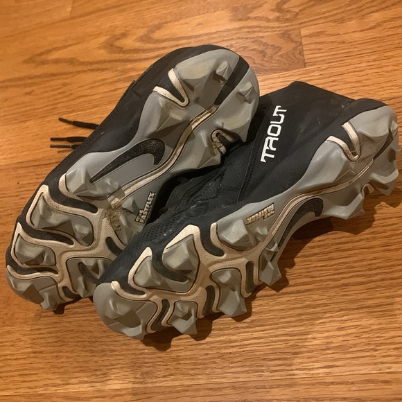 Nike Trout Spikes kids 4 - Picture 2 of 2
